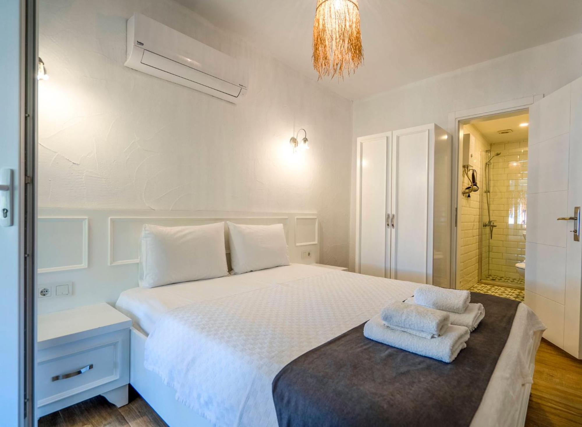 Londia Otel Алачати Экстерьер фото